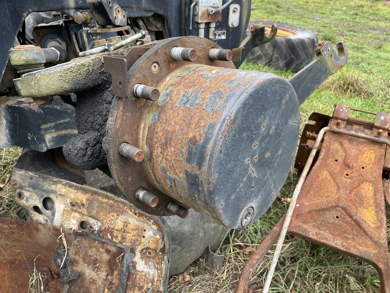 Carraro 20.49 149434 - oś przednia - zwolnica zwrotnica półoś obudowa mostu - Mangueta para Maquinaria agrícola: foto 2 Carraro 20.49 149434 - oś przednia - zwolnica zwrotnica półoś obudowa mostu - Mangueta para Maquinaria agrícola: foto 2