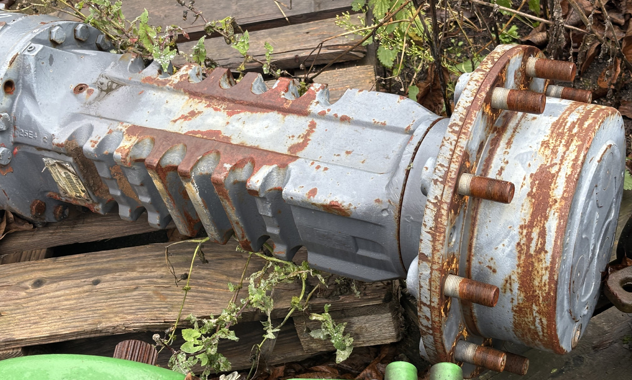 Carraro 28.32M 11885677 150006 Obudowa Mostu Pochwa Zwolnica Zwrotnica Hamulec Piasta CZĘŚCI - Eje y piezas para Maquinaria agrícola: foto 3 Carraro 28.32M 11885677 150006 Obudowa Mostu Pochwa Zwolnica Zwrotnica Hamulec Piasta CZĘŚCI - Eje y piezas para Maquinaria agrícola: foto 3