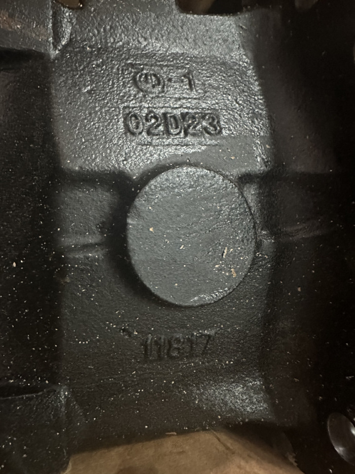 Carraro typ 26.25 obudowa Mostu pochwa Mostu carraro 11817 - Eje y piezas para Maquinaria agrícola: foto 3 Carraro typ 26.25 obudowa Mostu pochwa Mostu carraro 11817 - Eje y piezas para Maquinaria agrícola: foto 3