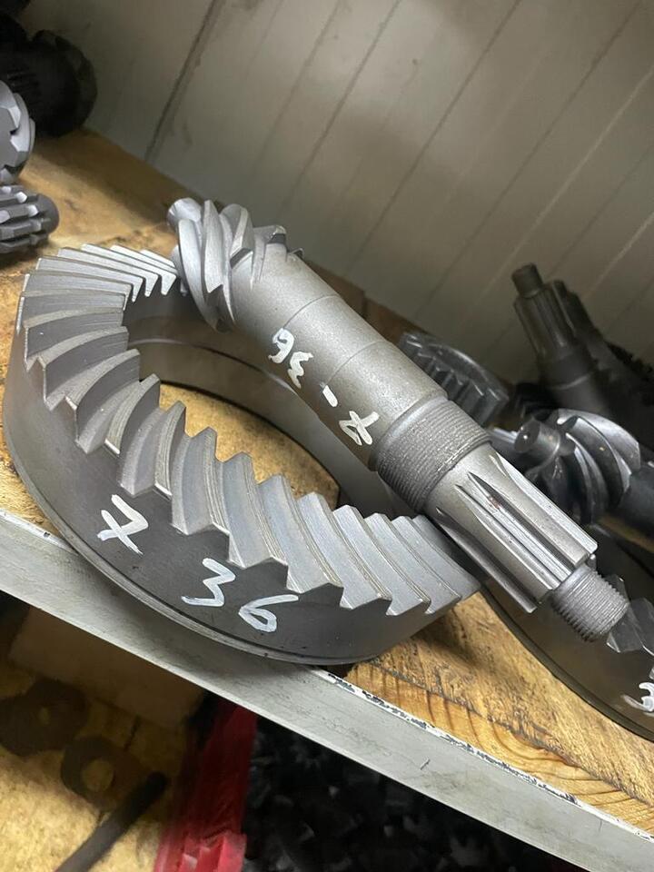 Cat th 220 , th 330 , th 360 Atak i talerz 7x36 , 7/36 - Diferencial para Manipulador telescópico: foto 1 Cat th 220 , th 330 , th 360 Atak i talerz 7x36 , 7/36 - Diferencial para Manipulador telescópico: foto 1