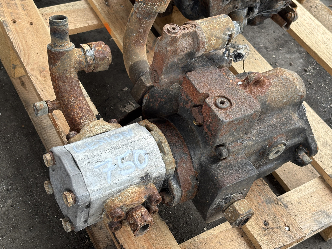 Claas Lexion 750 Danfos Bosch Rexroth Pompa Hydrauliczna KRR045DECD2NN KRR045 83024430 - Bomba hidráulica para Maquinaria agrícola: foto 3 Claas Lexion 750 Danfos Bosch Rexroth Pompa Hydrauliczna KRR045DECD2NN KRR045 83024430 - Bomba hidráulica para Maquinaria agrícola: foto 3