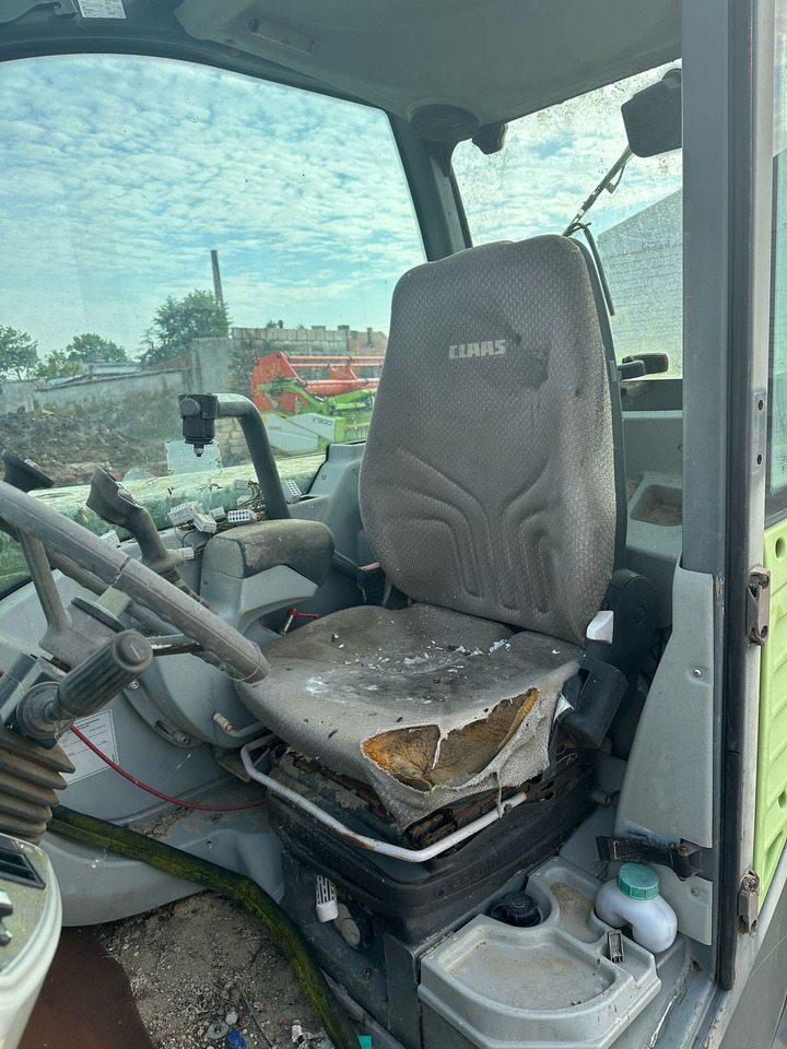Claas Scorpion 9040 Variopower - fotel siedzenie - Asiento para Maquinaria agrícola: foto 2 Claas Scorpion 9040 Variopower - fotel siedzenie - Asiento para Maquinaria agrícola: foto 2