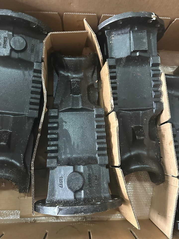 Claas ranger obudowa mostu carraro 11817 - Eje y piezas para Maquinaria agrícola: foto 4 Claas ranger obudowa mostu carraro 11817 - Eje y piezas para Maquinaria agrícola: foto 4