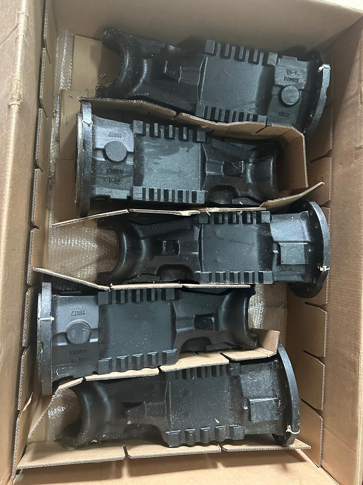 Deutz agrovector obudowa mostu pochwa mostu carraro 11817 - Eje y piezas para Maquinaria agrícola: foto 3 Deutz agrovector obudowa mostu pochwa mostu carraro 11817 - Eje y piezas para Maquinaria agrícola: foto 3