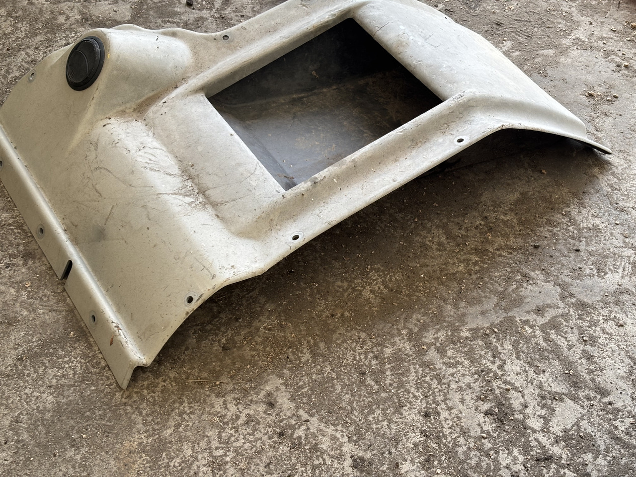 Dieci 185 - Ładowarka Teleskopowa - Obudowa Osłona Kokpit - Carrocería y exterior para Manipulador telescópico: foto 2 Dieci 185 - Ładowarka Teleskopowa - Obudowa Osłona Kokpit - Carrocería y exterior para Manipulador telescópico: foto 2