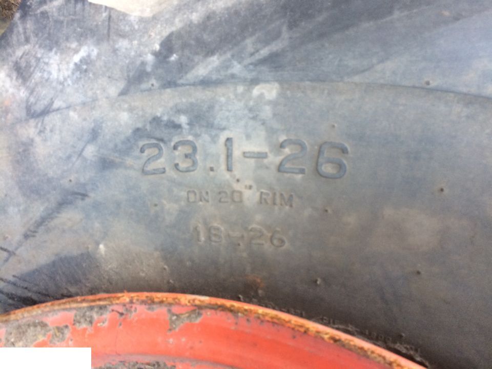FELGA DW 16x26 , OPONA firestone 23.1 - 26 , Claas Dominator - Rueda completa para Maquinaria agrícola: foto 3 FELGA DW 16x26 , OPONA firestone 23.1 - 26 , Claas Dominator - Rueda completa para Maquinaria agrícola: foto 3