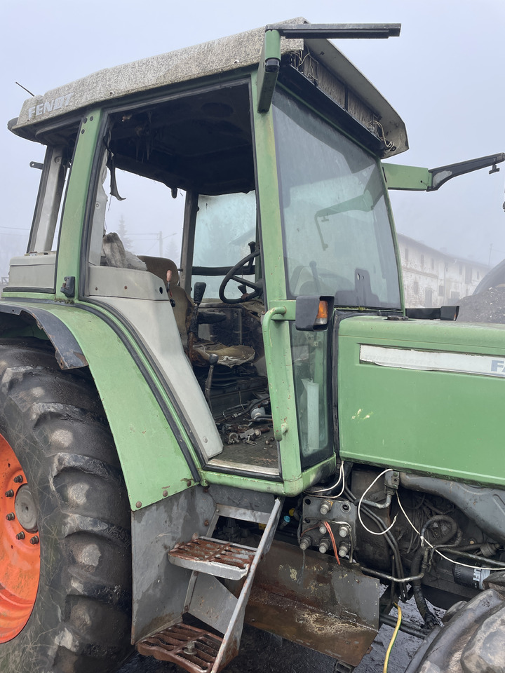 Fendt Farmer 309 - oś przednia - części - Eje delantero para Tractor: foto 1 Fendt Farmer 309 - oś przednia - części - Eje delantero para Tractor: foto 1