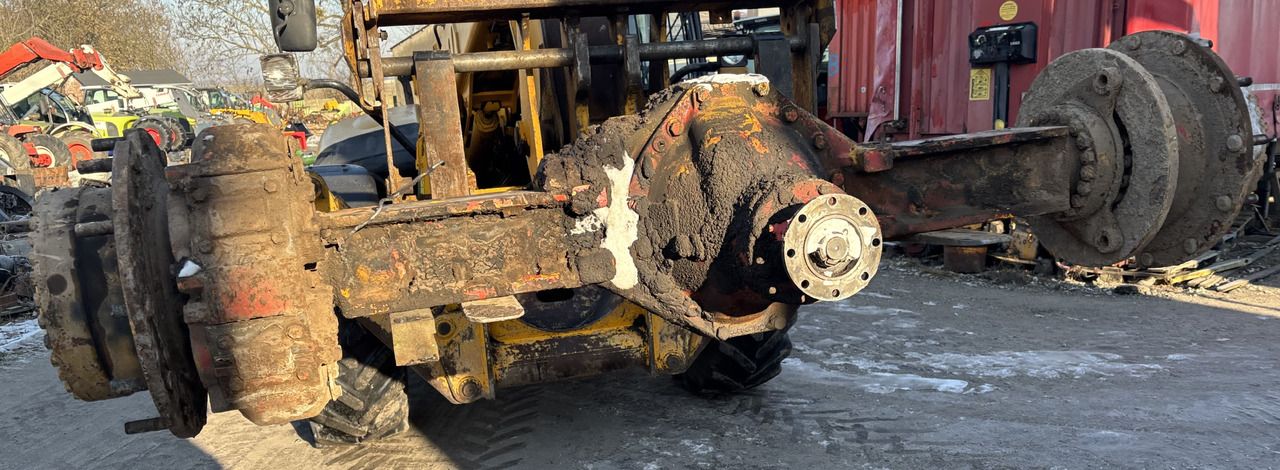 Hanomag 66C 66 C 66D 66C Most Tylny Zwolnica Zwrotnica Obudowa Pochwa Układ Planetarny CZĘŚCI - Mando final para Maquinaria agrícola: foto 1 Hanomag 66C 66 C 66D 66C Most Tylny Zwolnica Zwrotnica Obudowa Pochwa Układ Planetarny CZĘŚCI - Mando final para Maquinaria agrícola: foto 1