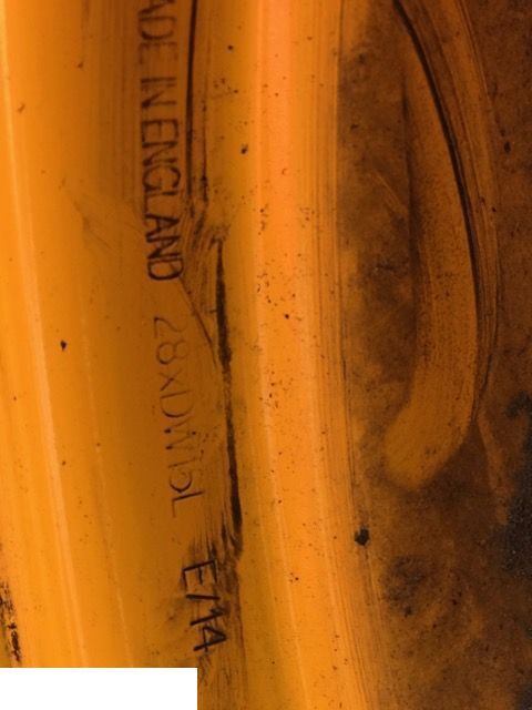 JCB 3cx Contractor - Felga 15x28 - Llanta para Maquinaria de construcción: foto 2 JCB 3cx Contractor - Felga 15x28 - Llanta para Maquinaria de construcción: foto 2