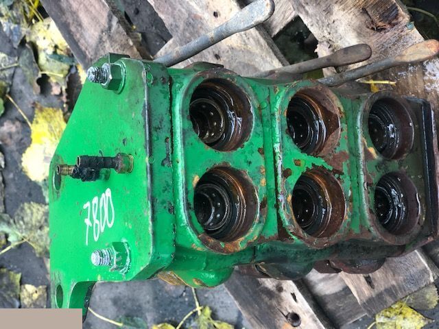 John Deere 7700 - Gniazda Hydrauliczne - Hidráulica para Maquinaria agrícola: foto 2 John Deere 7700 - Gniazda Hydrauliczne - Hidráulica para Maquinaria agrícola: foto 2