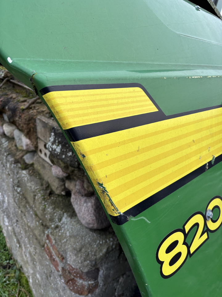 John Deere 8200 8200i Drzwi Lewe Obudowa Klapa Lewa - Puerta y piezas para Maquinaria agrícola: foto 3 John Deere 8200 8200i Drzwi Lewe Obudowa Klapa Lewa - Puerta y piezas para Maquinaria agrícola: foto 3