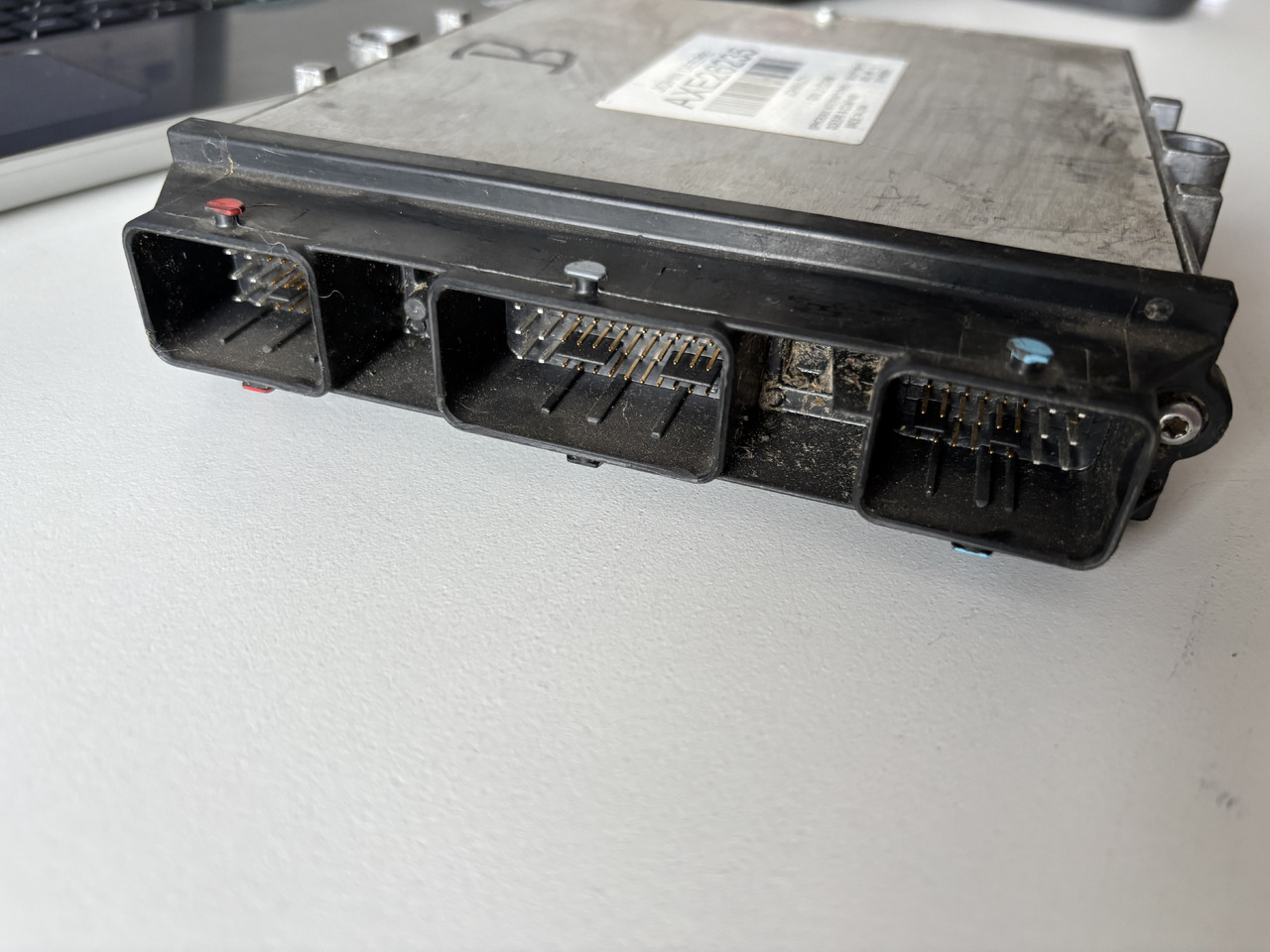 John Deere S660 S670 S670HM S670S680HM S680 STSS685HM S690 Moduł Sterownik AXE66873 AXE26235 - Unidad de control para Cosechadora de granos: foto 2 John Deere S660 S670 S670HM S670S680HM S680 STSS685HM S690 Moduł Sterownik AXE66873 AXE26235 - Unidad de control para Cosechadora de granos: foto 2