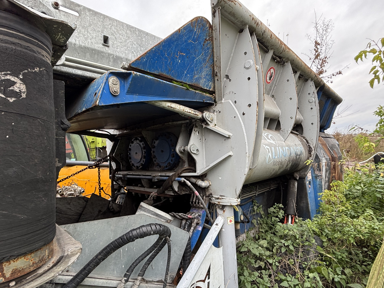 LINDNER Urraco 75 D U75D U-75-D Obudowa Niszczarki Rozdrabniaczy Bębnów Koryto Wanna - Machacadora: foto 5 LINDNER Urraco 75 D U75D U-75-D Obudowa Niszczarki Rozdrabniaczy Bębnów Koryto Wanna - Machacadora: foto 5