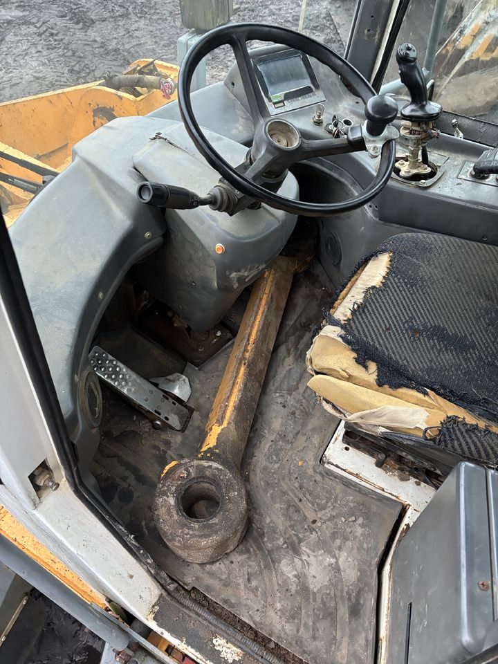 Liebherr 564 Ładowarka Kabina Fotel Kokpit Joystick CZĘŚCI - Asiento para Maquinaria de construcción: foto 2 Liebherr 564 Ładowarka Kabina Fotel Kokpit Joystick CZĘŚCI - Asiento para Maquinaria de construcción: foto 2