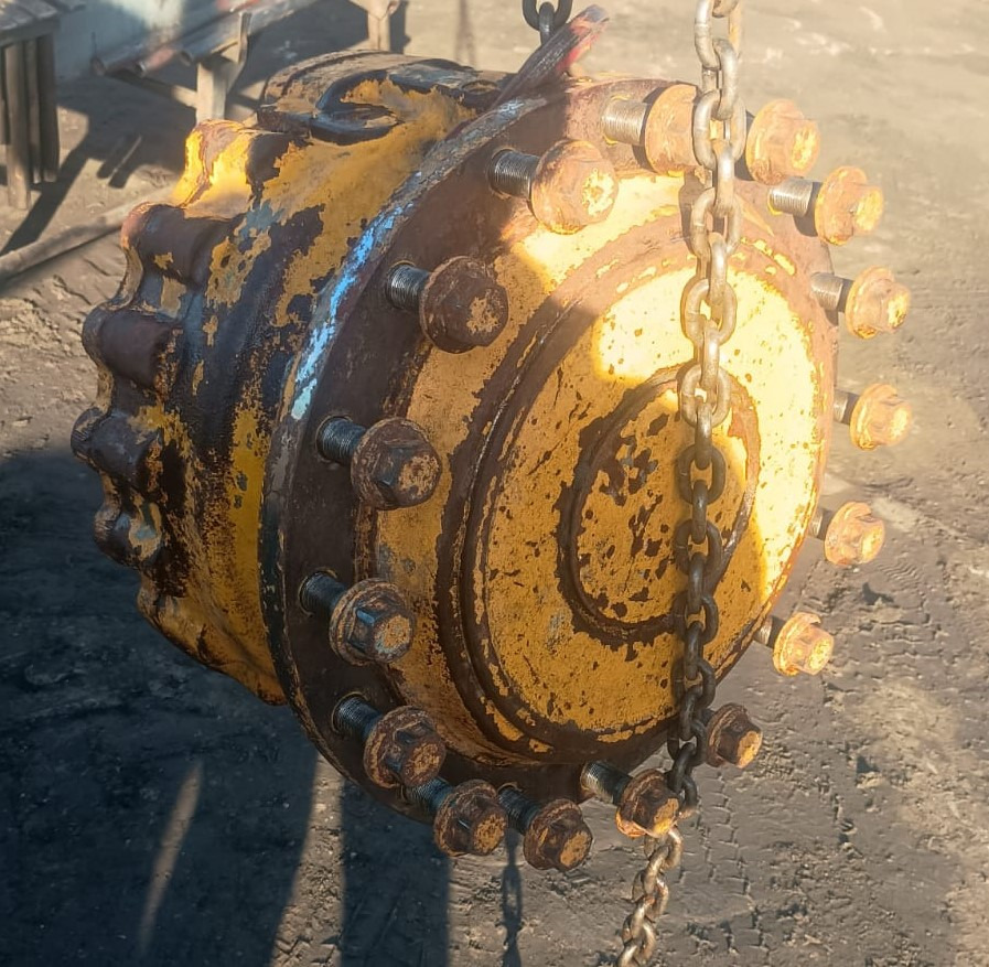 Liebherr L 550 L550 Doosan DL 250 DL250 Zwolnica Kompletna + Wał Napędu Zwolnicy - Mando final para Maquinaria agrícola: foto 4 Liebherr L 550 L550 Doosan DL 250 DL250 Zwolnica Kompletna + Wał Napędu Zwolnicy - Mando final para Maquinaria agrícola: foto 4