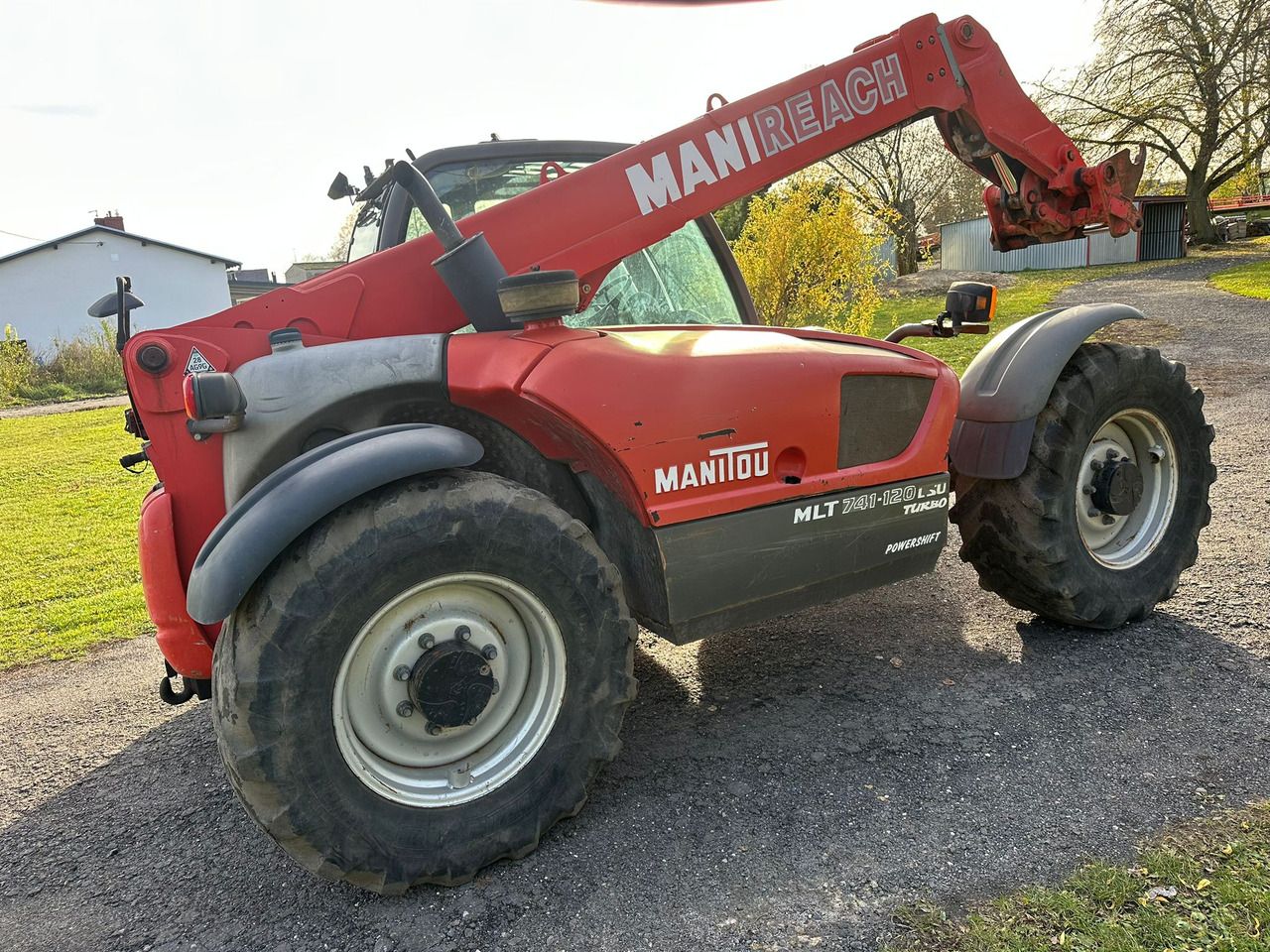 Manitou 732 735 741 120 2004 rok Klapa Boczna CZĘŚCI - Carrocería y exterior para Manipulador telescópico: foto 1 Manitou 732 735 741 120 2004 rok Klapa Boczna CZĘŚCI - Carrocería y exterior para Manipulador telescópico: foto 1