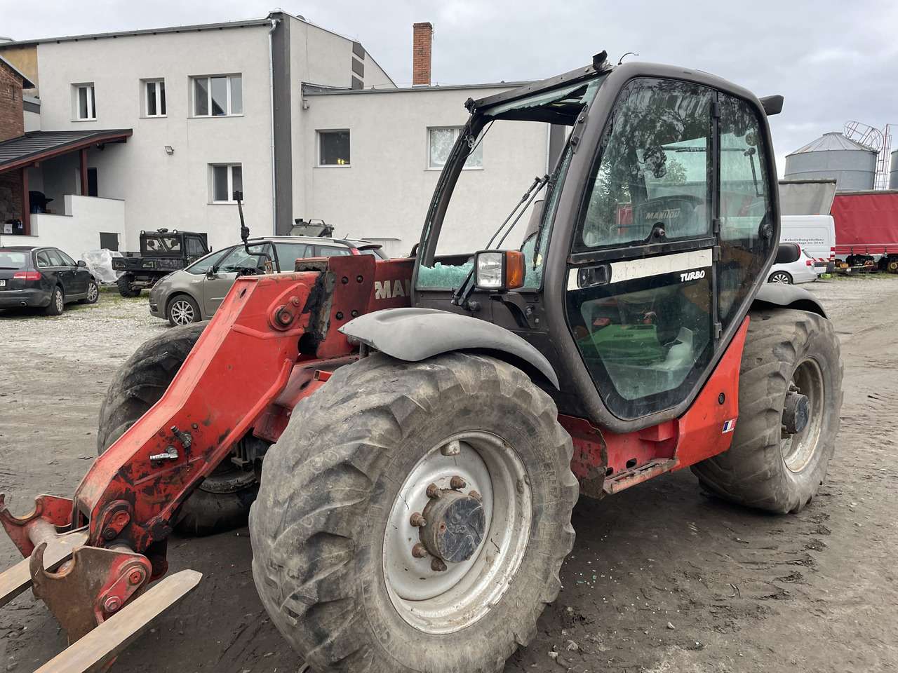 Manitou MLT 634 - lampa przednia - Faro delantero para Equipo de manutención: foto 1 Manitou MLT 634 - lampa przednia - Faro delantero para Equipo de manutención: foto 1