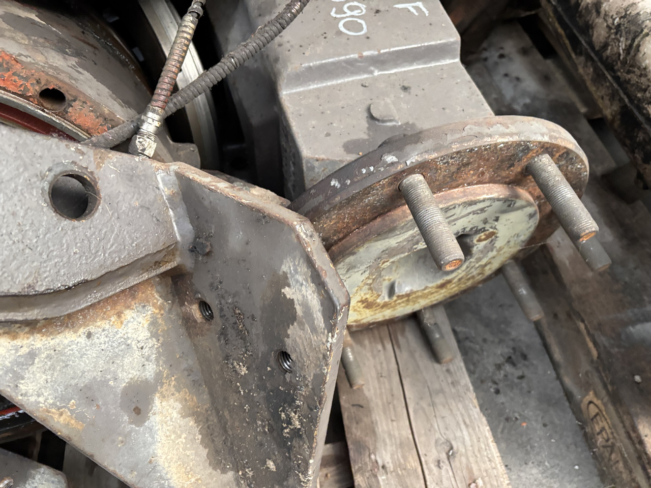 Massey Ferguson 3690 Obudowa Hamulca Tylnego Lewa 3616545M2 - Accesorio de freno para Maquinaria agrícola: foto 3 Massey Ferguson 3690 Obudowa Hamulca Tylnego Lewa 3616545M2 - Accesorio de freno para Maquinaria agrícola: foto 3