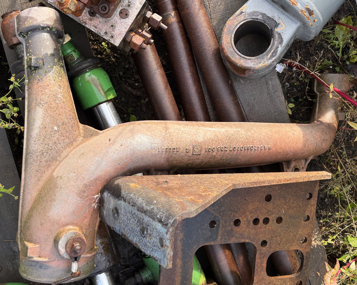 Mercedes A5420980607 5420980607 Kolektor - Colector de escape para Camión: foto 1 Mercedes A5420980607 5420980607 Kolektor - Colector de escape para Camión: foto 1