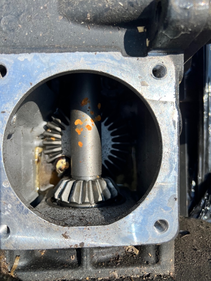 New Holland Typ 846 Przekładnia 84571976 - Bastidor/ Chasis para Maquinaria agrícola: foto 3 New Holland Typ 846 Przekładnia 84571976 - Bastidor/ Chasis para Maquinaria agrícola: foto 3