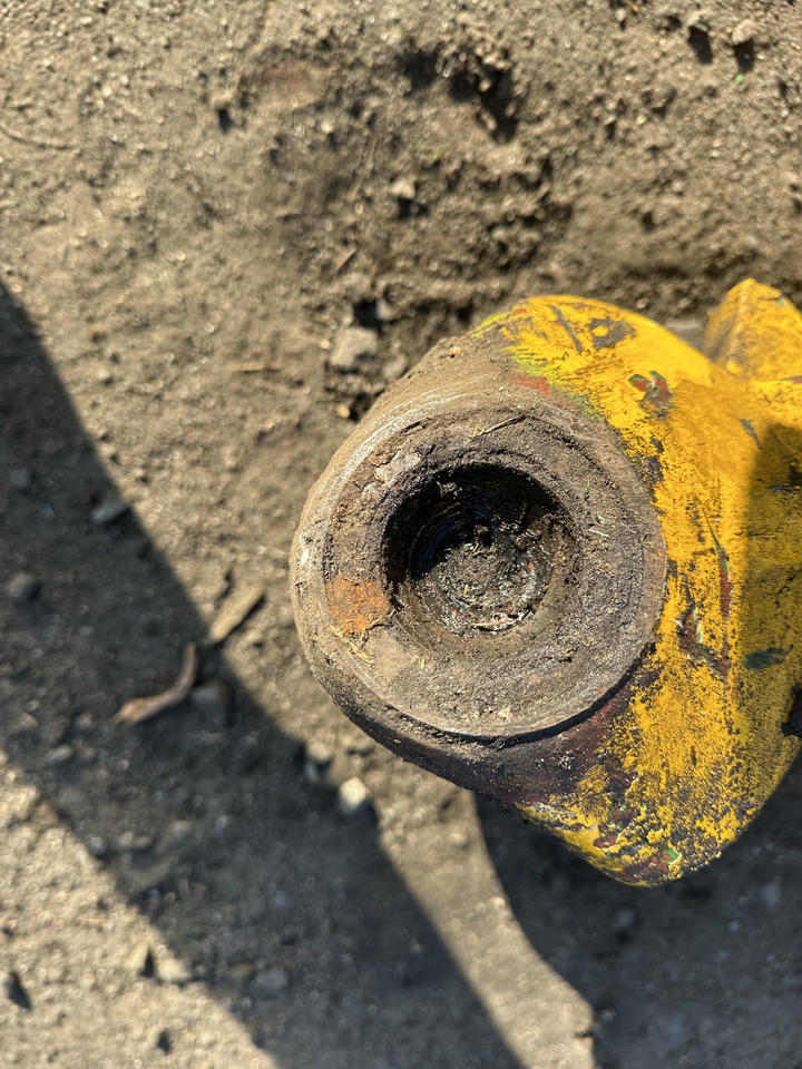 Obudowa mostu tylnego Matbro sanderson carraro 18381 - Eje y piezas para Maquinaria agrícola: foto 5 Obudowa mostu tylnego Matbro sanderson carraro 18381 - Eje y piezas para Maquinaria agrícola: foto 5