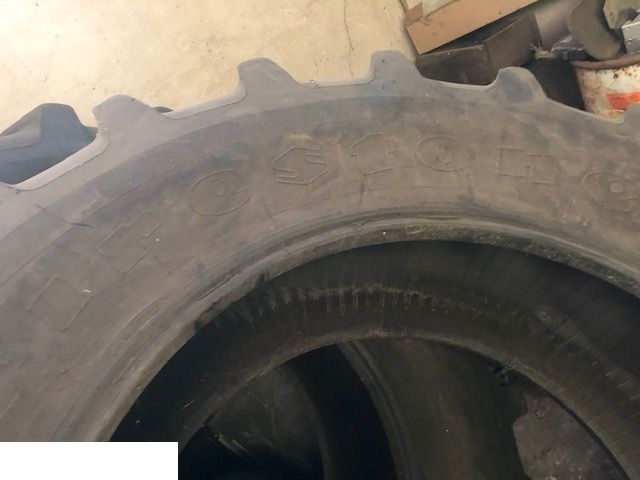 Opona 520/85R42 Firestone PERFORMER 85 20.8R42 157D/154E TL - Neumático para Maquinaria agrícola: foto 2 Opona 520/85R42 Firestone PERFORMER 85 20.8R42 157D/154E TL - Neumático para Maquinaria agrícola: foto 2