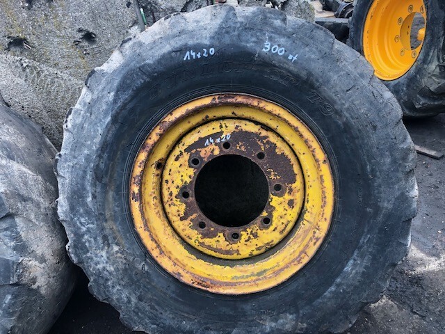 Sanderson , Matbro , Claas Ranger - Felgi 14x20 Koła Felga - Rueda completa para Equipo de manutención: foto 4 Sanderson , Matbro , Claas Ranger - Felgi 14x20 Koła Felga - Rueda completa para Equipo de manutención: foto 4