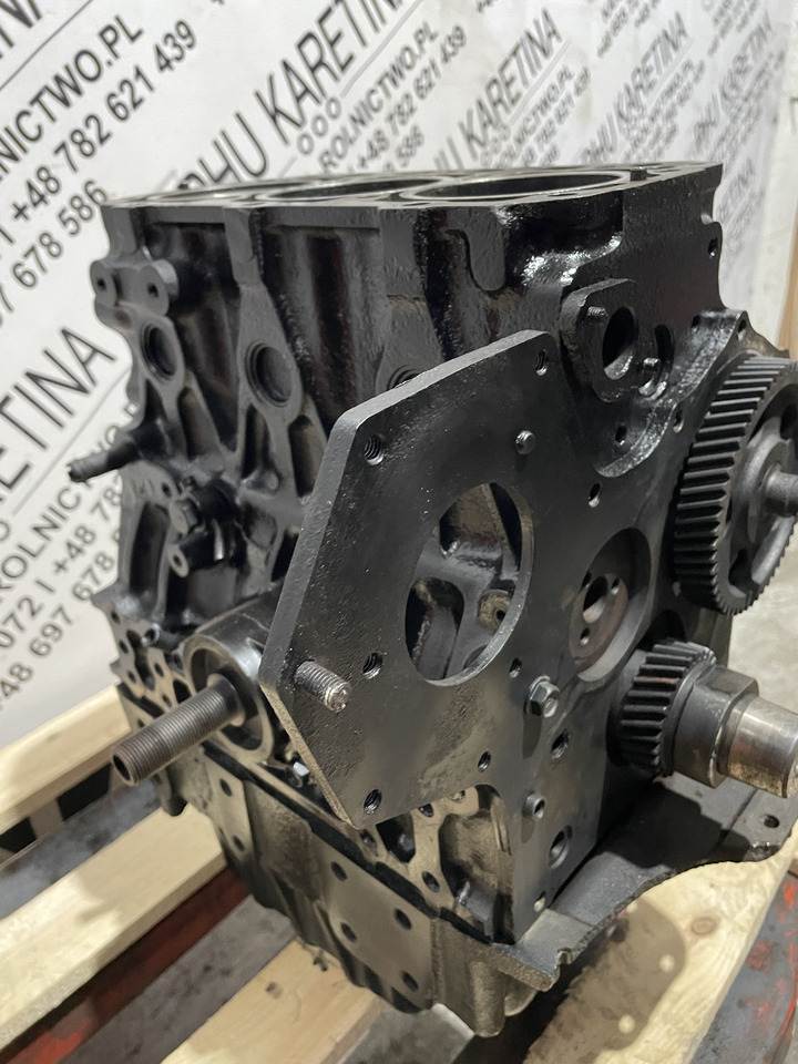 Motor y piezas para Maquinaria agrícola Yanmar 3TNV84 - silnik głowica + blok: foto 6