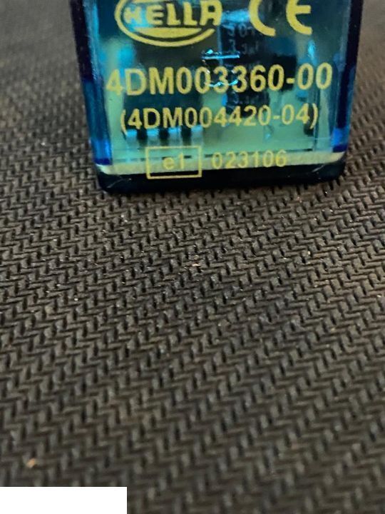 Claas 4dm004420-04 - Relé para Maquinaria agrícola: foto 1 Claas 4dm004420-04 - Relé para Maquinaria agrícola: foto 1