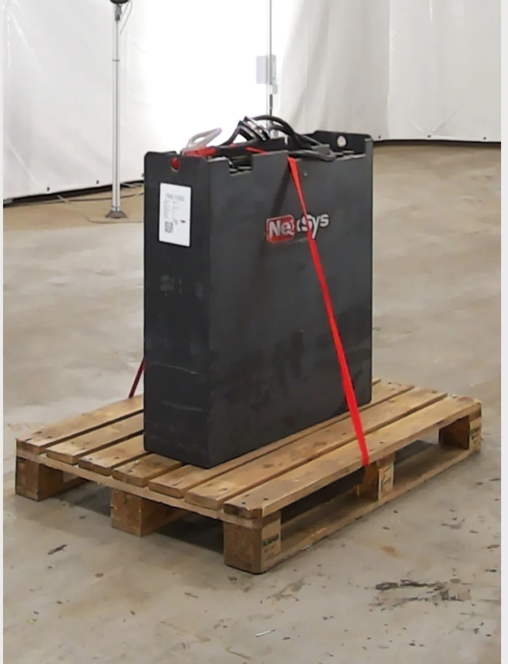 Battery 24V 24V 420Ah - Acumulador para Equipo de manutención: foto 3 Battery 24V 24V 420Ah - Acumulador para Equipo de manutención: foto 3