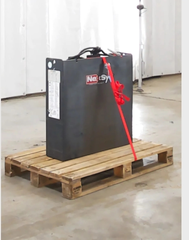 Battery 24V 24V 420Ah - Acumulador para Equipo de manutención: foto 1 Battery 24V 24V 420Ah - Acumulador para Equipo de manutención: foto 1