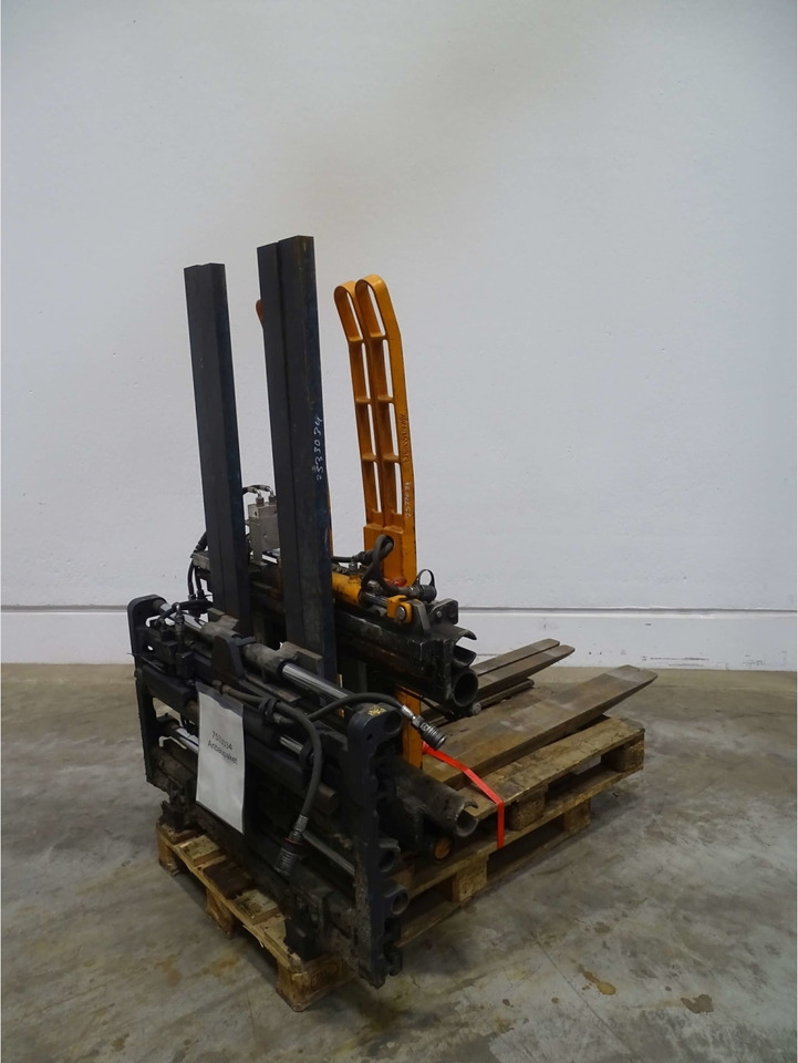 Attachment package 2 pieces - Implemento para Equipo de manutención: foto 2 Attachment package 2 pieces - Implemento para Equipo de manutención: foto 2