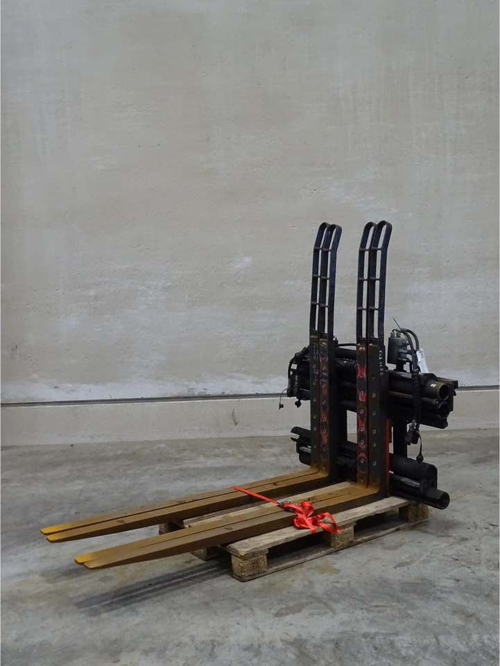 Durwen Double pallet clamp FEM3 DPK30C - Implemento para Equipo de manutención: foto 1 Durwen Double pallet clamp FEM3 DPK30C - Implemento para Equipo de manutención: foto 1