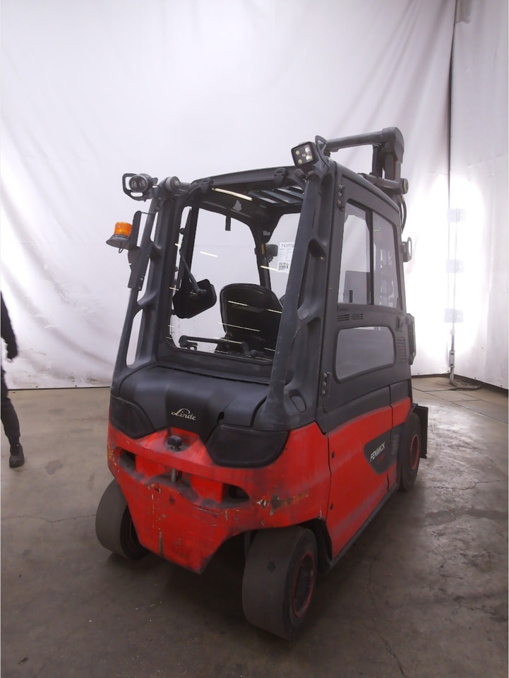 Linde E25L-01 - Carretilla elevadora eléctrica: foto 3 Linde E25L-01 - Carretilla elevadora eléctrica: foto 3