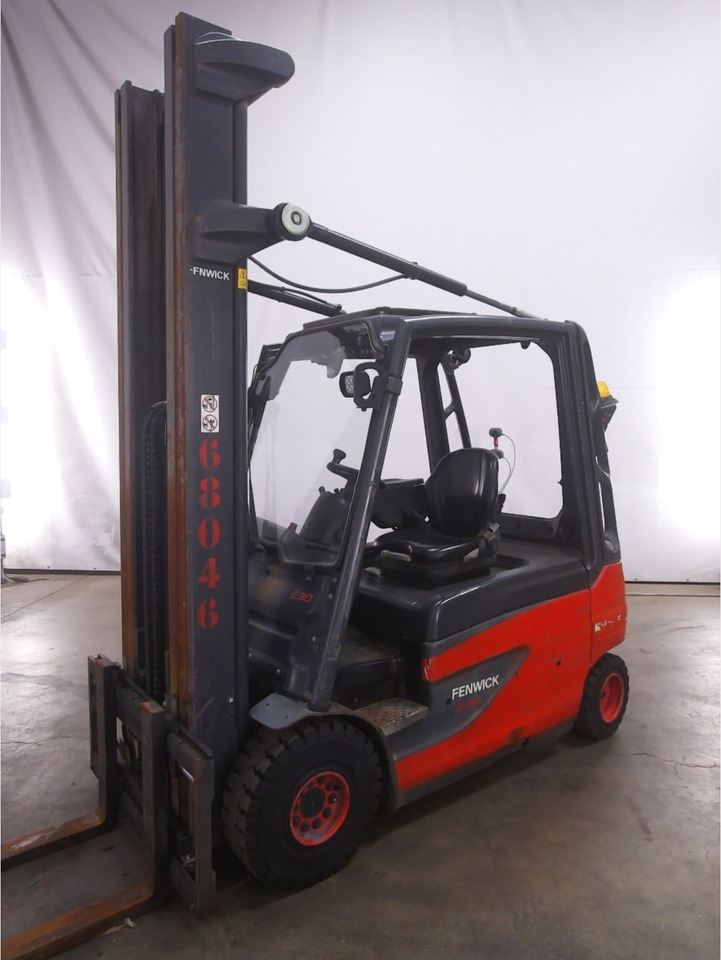 Linde E30L-01 - Carretilla elevadora eléctrica: foto 1 Linde E30L-01 - Carretilla elevadora eléctrica: foto 1
