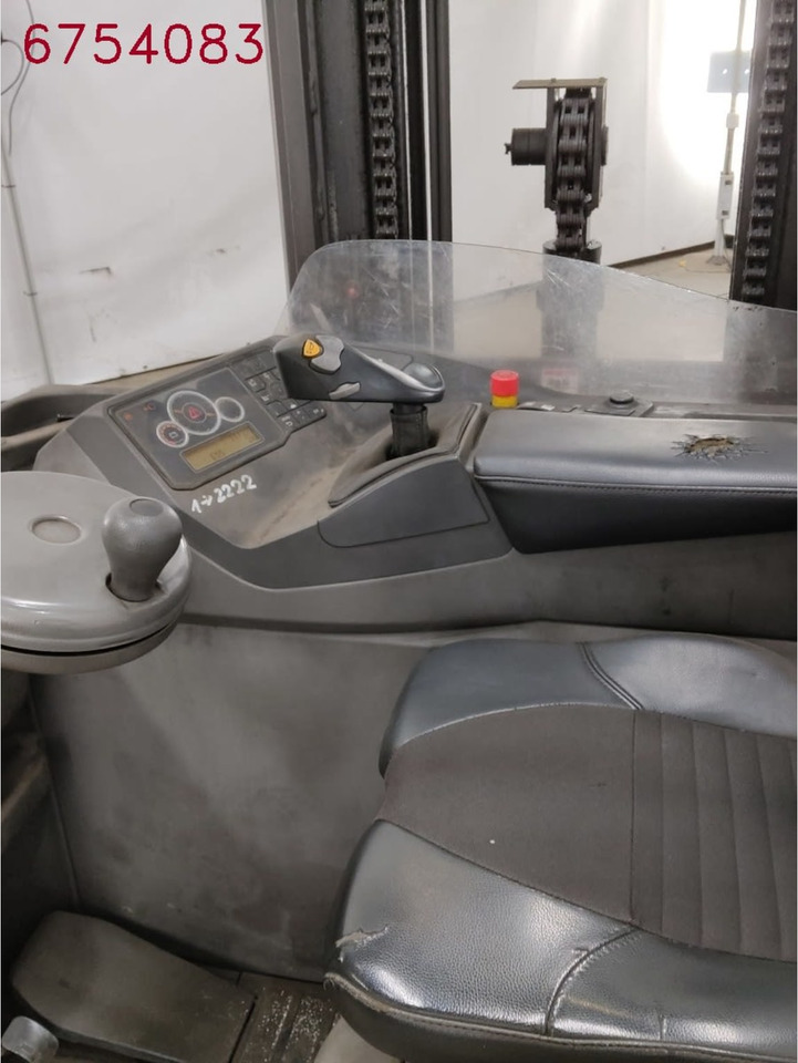 Linde R25F - Retráctil: foto 3 Linde R25F - Retráctil: foto 3