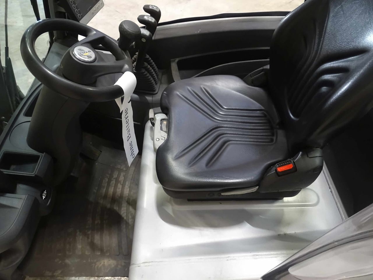 STILL RX20-14C - Carretilla elevadora eléctrica: foto 3 STILL RX20-14C - Carretilla elevadora eléctrica: foto 3