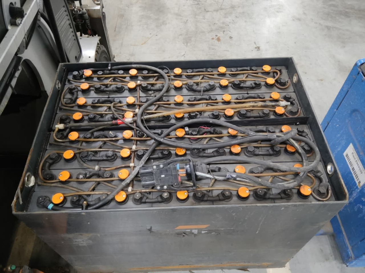 STILL RX60-30 - Carretilla elevadora eléctrica: foto 4 STILL RX60-30 - Carretilla elevadora eléctrica: foto 4