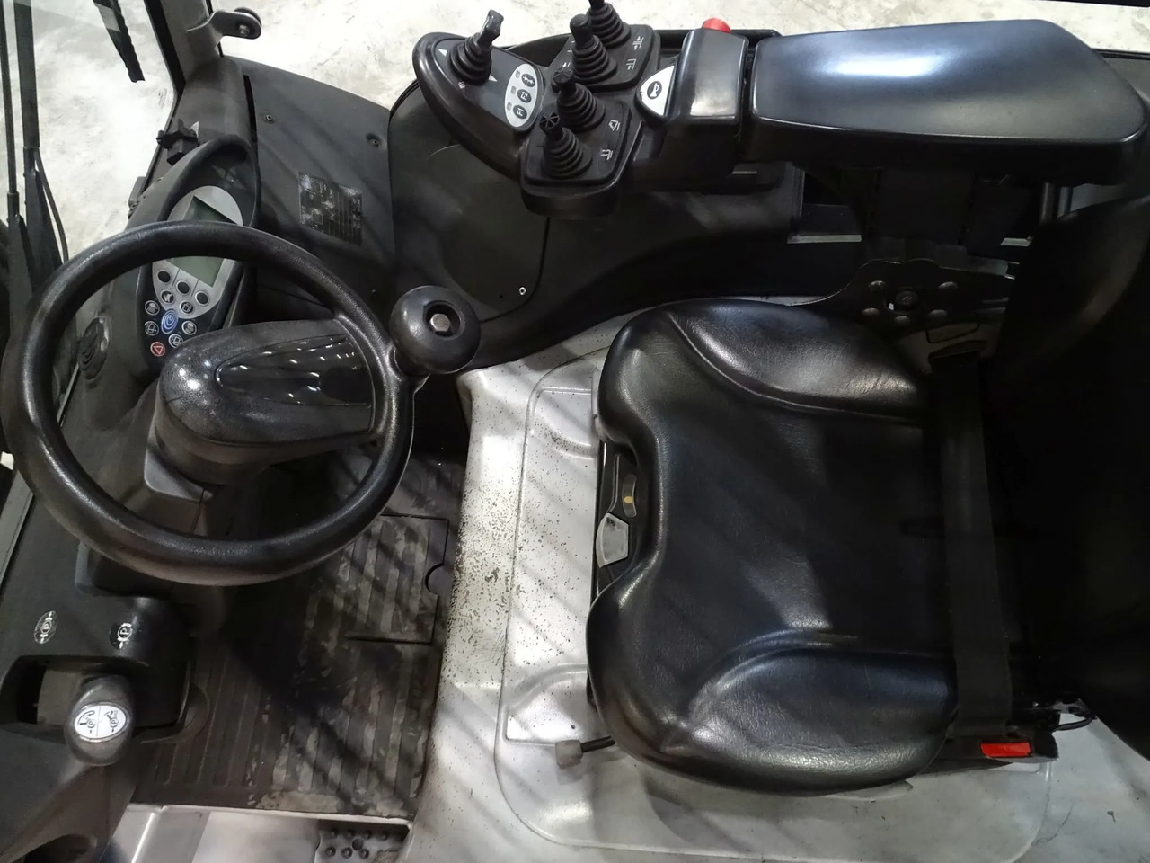 STILL RX60-50/600 - Carretilla elevadora eléctrica: foto 3 STILL RX60-50/600 - Carretilla elevadora eléctrica: foto 3