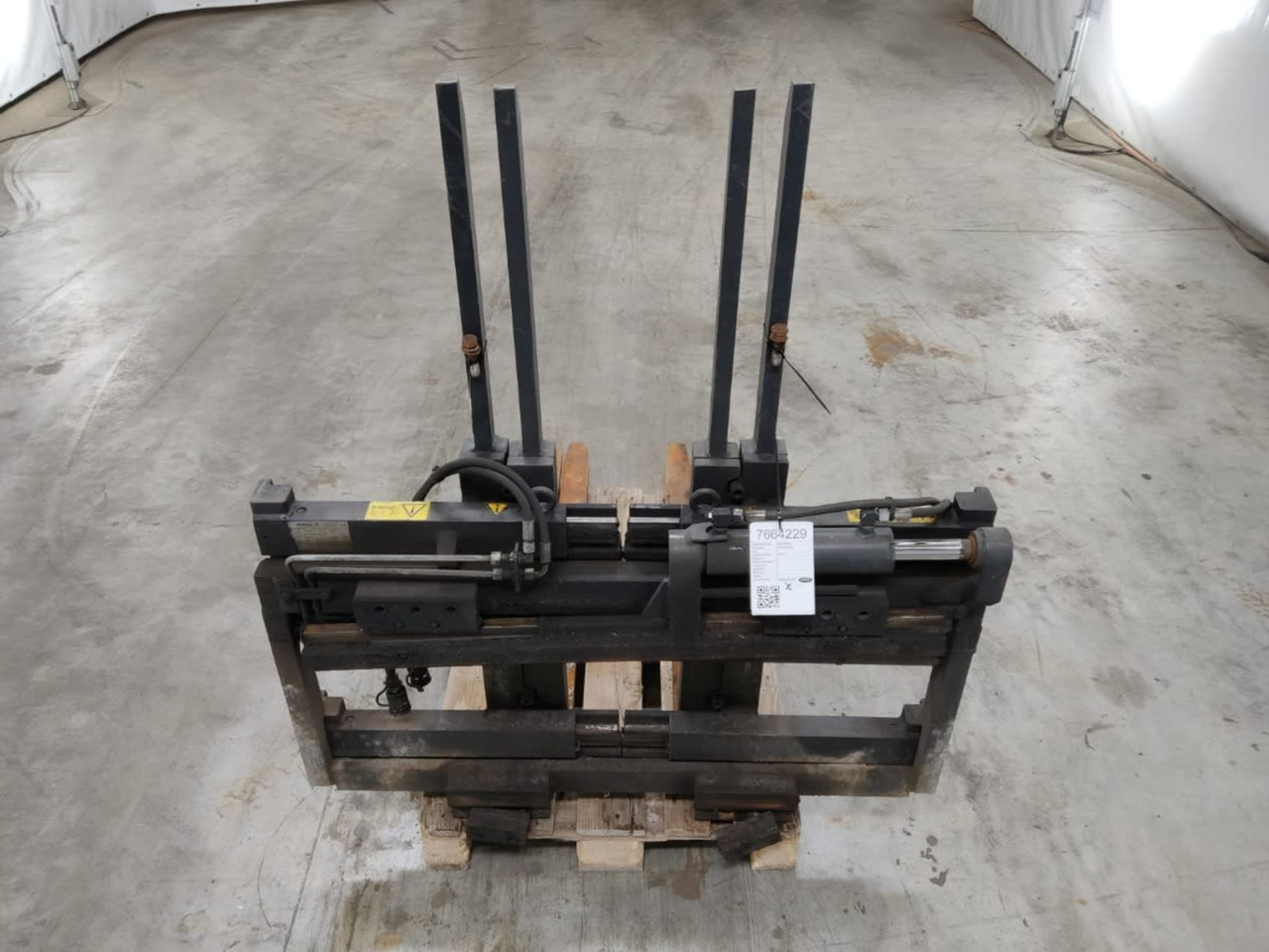 Stabau Doppelpalettenklammer - Pinza para Equipo de manutención: foto 3 Stabau Doppelpalettenklammer - Pinza para Equipo de manutención: foto 3