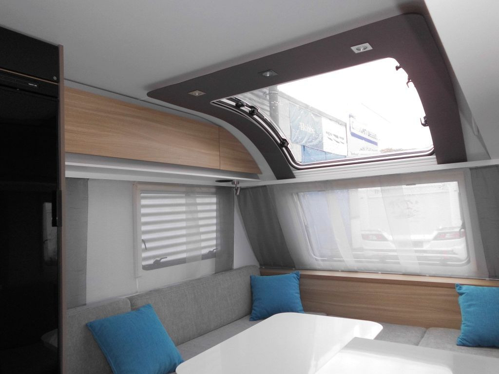 Adria Altea 4 two 362 LH El.Stützen, Markise, Mover - Caravana: foto 4 Adria Altea 4 two 362 LH El.Stützen, Markise, Mover - Caravana: foto 4