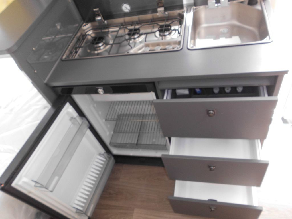 Caravana nuevo Fendt Apero 465 TG Klima Autark 2024 sofort verf. Fendt Apero 465 TG KLIMA BATTERIE 1800kg uvm+++: foto 11 Caravana nuevo Fendt Apero 465 TG Klima Autark 2024 sofort verf. Fendt Apero 465 TG KLIMA BATTERIE 1800kg uvm+++: foto 11