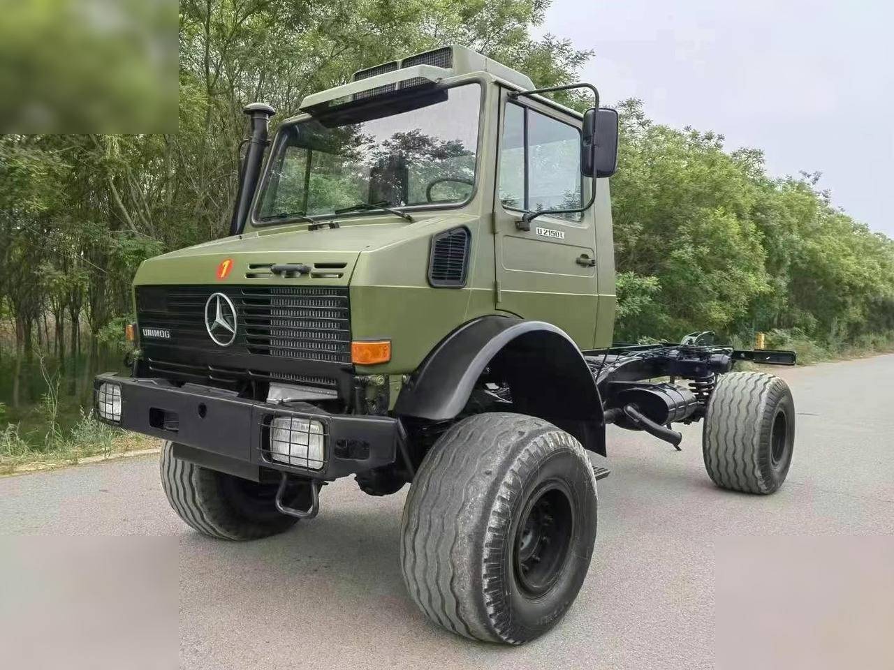 1995 MERCEDES-BENZ UNIMOG 2150 - Chasis camión: foto 1 1995 MERCEDES-BENZ UNIMOG 2150 - Chasis camión: foto 1