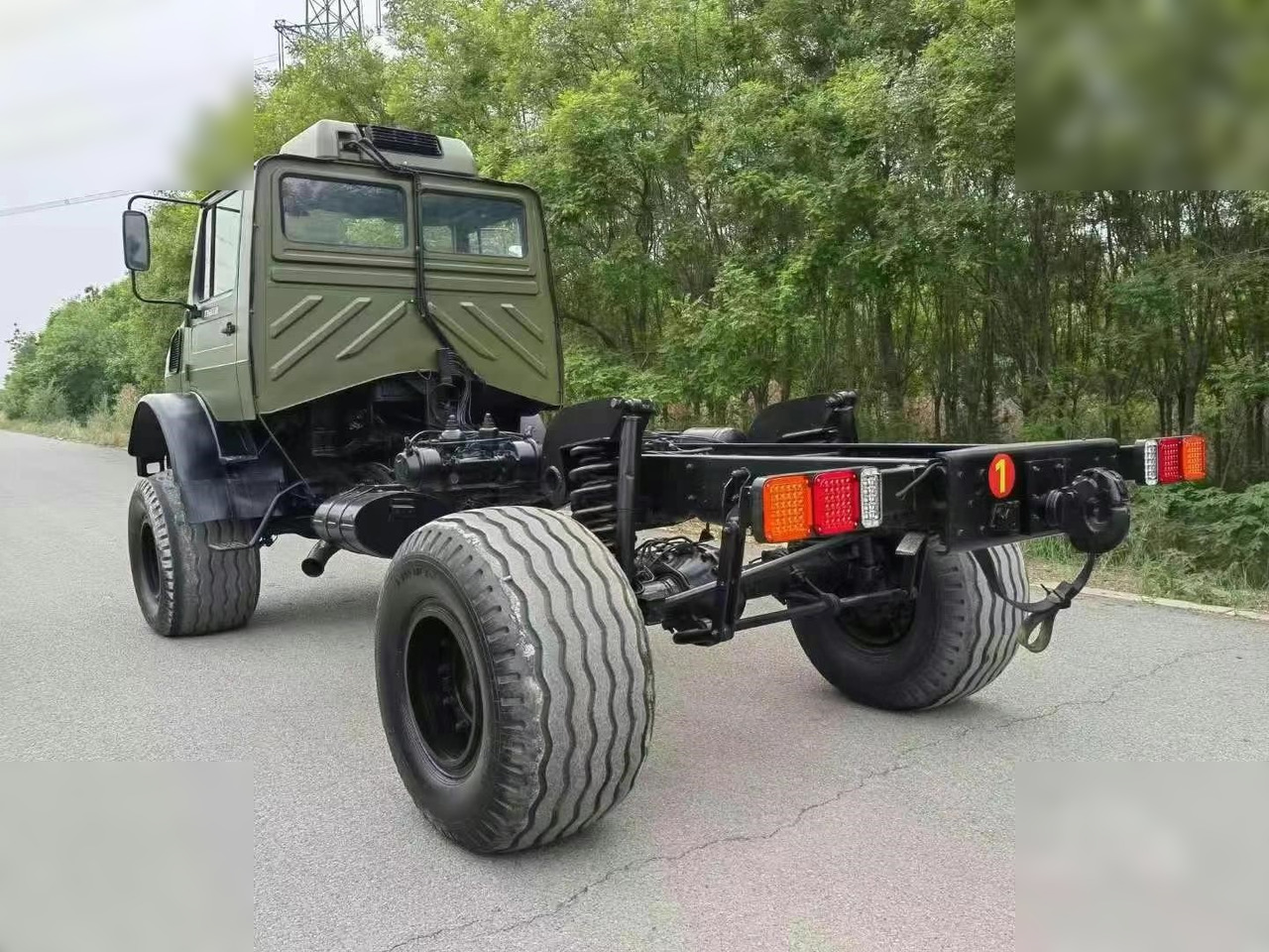 1995 MERCEDES-BENZ UNIMOG 2150 - Chasis camión: foto 2 1995 MERCEDES-BENZ UNIMOG 2150 - Chasis camión: foto 2