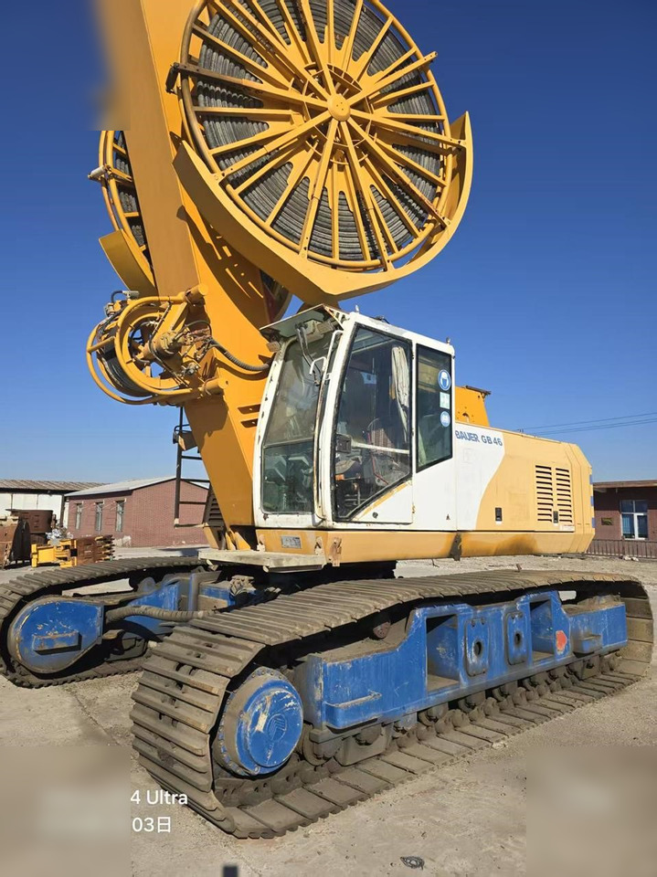 2013 BAUER GB46 - Perforadora: foto 3 2013 BAUER GB46 - Perforadora: foto 3