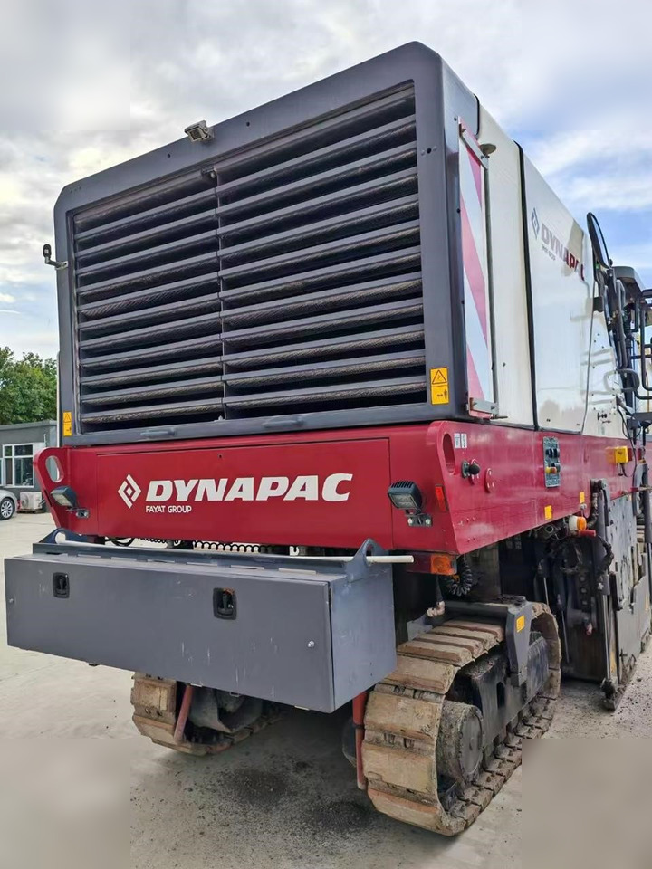 2020 DYNAPAC PL2000F - Fresadora en frío: foto 3 2020 DYNAPAC PL2000F - Fresadora en frío: foto 3