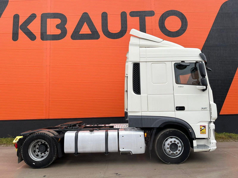 DAF XF 480 4x2 SPACE CAB - Cabeza tractora: foto 5 DAF XF 480 4x2 SPACE CAB - Cabeza tractora: foto 5