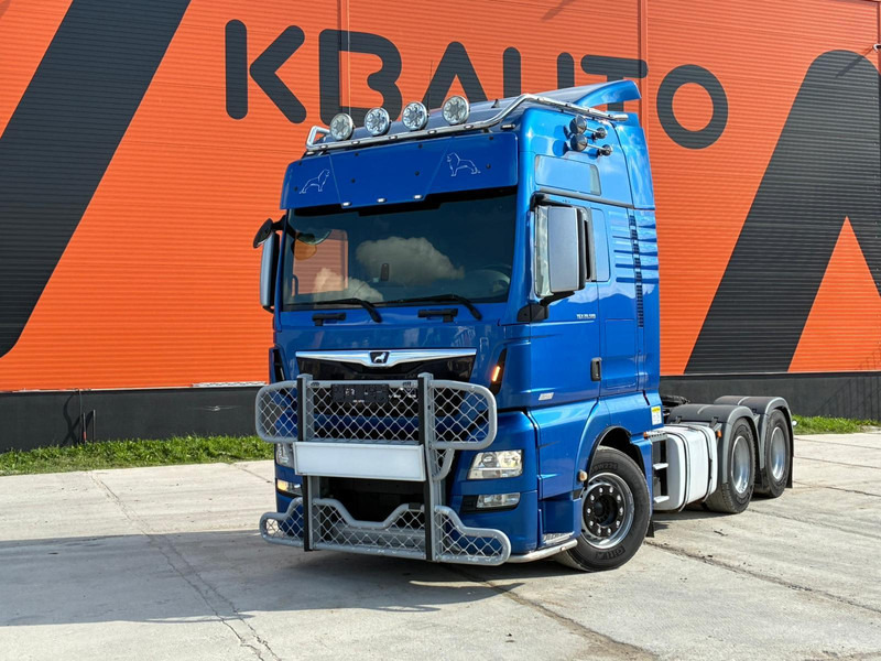 MAN TGX 28.580 6x2 XXL CAB / INTARDER / DOUBLE BOGIE - Cabeza tractora: foto 1 MAN TGX 28.580 6x2 XXL CAB / INTARDER / DOUBLE BOGIE - Cabeza tractora: foto 1