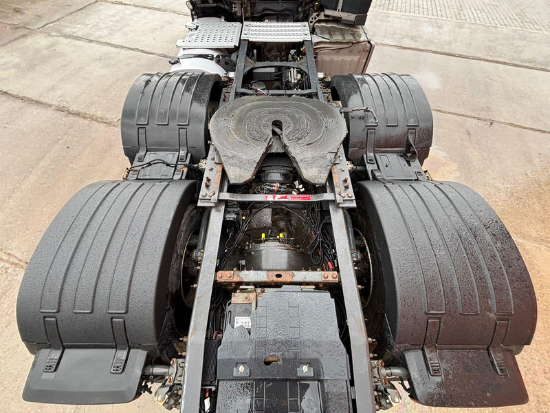 Cabeza tractora Renault T 460 6x2/4 STEERED PUSHER AXLE: foto 12 Cabeza tractora Renault T 460 6x2/4 STEERED PUSHER AXLE: foto 12