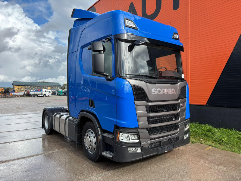 Scania R 460 4x2 NEW ! / RETARDER - Cabeza tractora: foto 3 Scania R 460 4x2 NEW ! / RETARDER - Cabeza tractora: foto 3